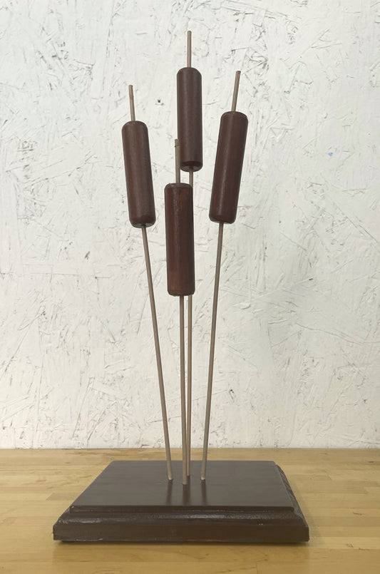 Wooden Cattail 4 Reeds